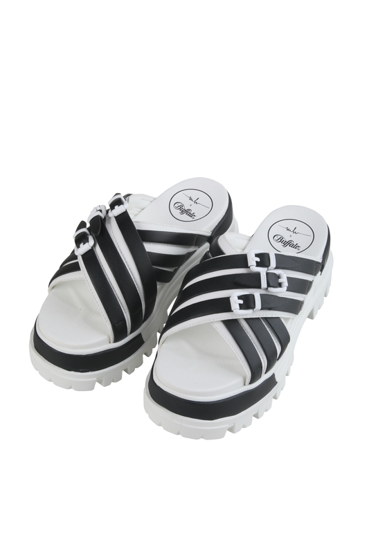 MH X BUFFALO BUCKLE UP BERLIN