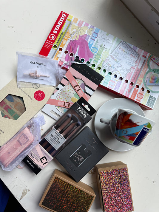 Marina's LIMITED Collab Package